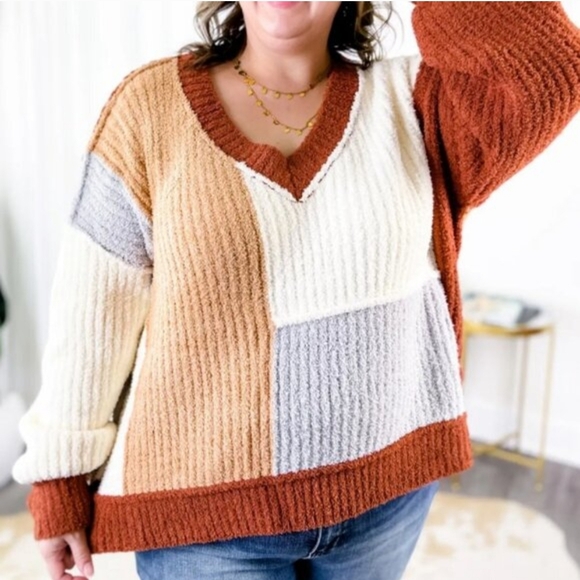 POL Plush Soft Chennile Color block Sweater V -neck - Picture 1 of 10